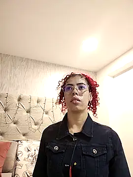 Pamelamiler   online show from October 2, 2025, 11:06 am