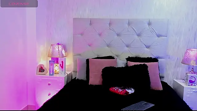 Pamelamiler   online show from February 25, 2026, 12:26 pm