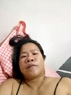 AsianbouncieGIRL online show from May 4, 2026, 12:28 am