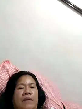 AsianbouncieGIRL online show from May 15, 2026, 11:12 pm