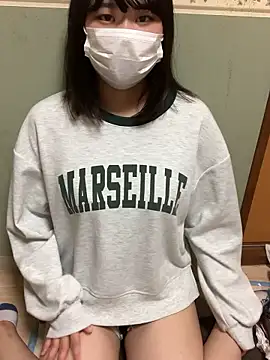 -SAKI-xx online show from October 22, 2025, 12:27 pm