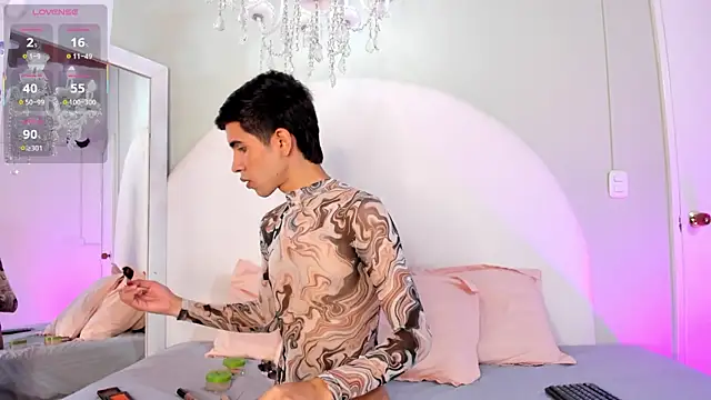 JoshuaSanzz online show from November 21, 2025, 3:38 am