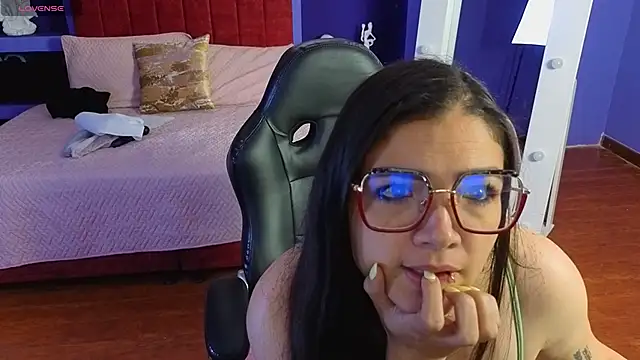 iam sammy 01 online show from May 12, 2026, 12:13 pm