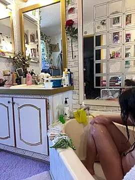 Snapshot of TranSexualJade95 chatting on June 27, 2026, 8:03 pm TranSexualJade95 online show from June 27, 2026, 8:03 pm