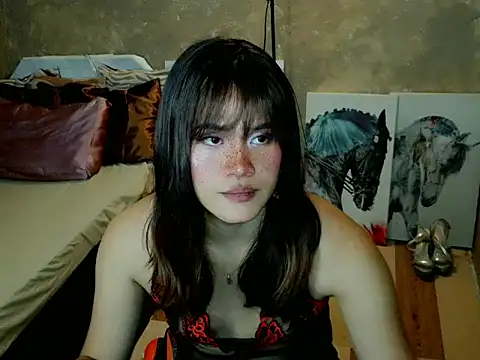 Snapshot of YllanaAltheaXxX chatting on June 24, 2026, 8:41 pm YllanaAltheaXxX online show from June 24, 2026, 8:41 pm