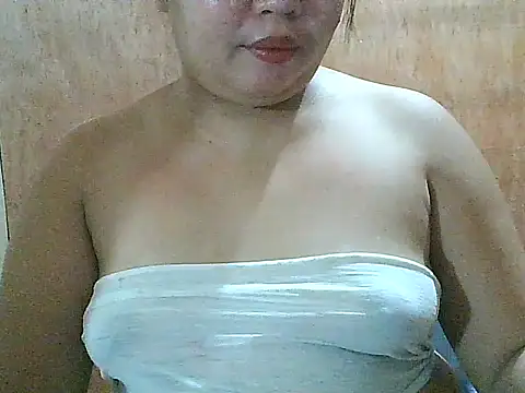 Snapshot of fresh_rosie chatting on February 23, 2026, 10:56 am fresh rosie online show from February 23, 2026, 10:56 am