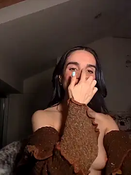 Snapshot of RosieCheexxxxxx chatting on October 29, 2025, 6:15 am RosieCheexxxxxx online show from October 29, 2025, 6:15 am