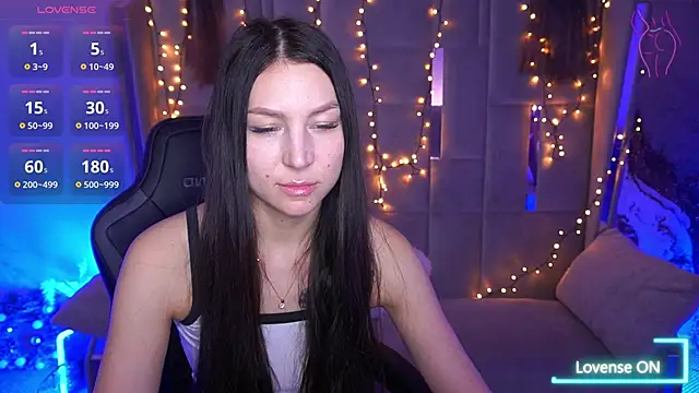 Snapshot of EliseVelour chatting on February 25, 2026, 2:05 pm EliseVelour online show from February 25, 2026, 2:05 pm