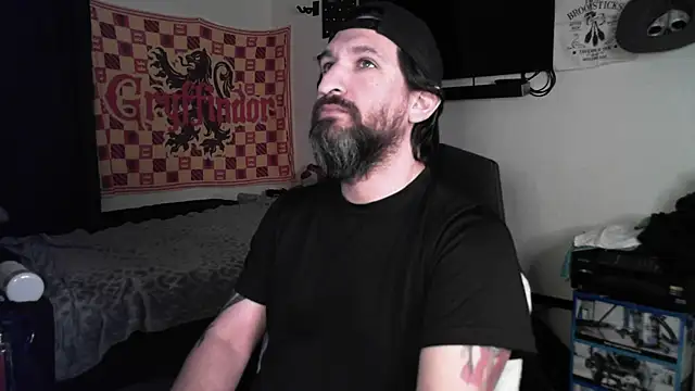 Snapshot of DevilPup75_ chatting on February 14, 2026, 4:09 am DevilPup75 online show from February 14, 2026, 4:09 am