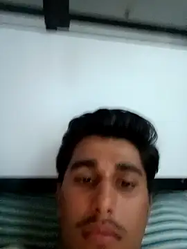 HarryChoudhary21 online show from November 21, 2025, 6:06 pm