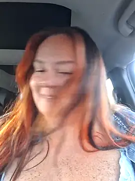 Snapshot of 50-shades-of-JADE chatting on October 21, 2025, 12:17 pm 50-shades-of-JADE online show from October 21, 2025, 12:17 pm