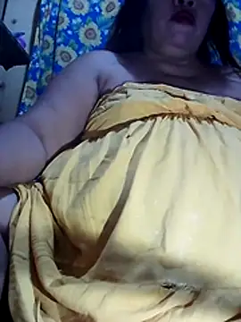 Huge mama69 online show from February 18, 2026, 2:57 pm