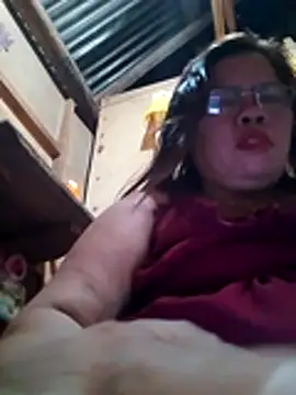 Huge mama69 online show from April 30, 2026, 12:55 pm