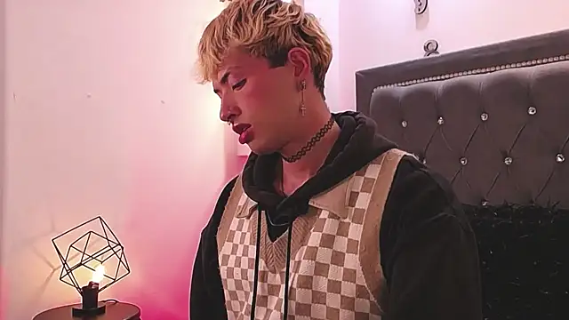 OzorioDany online show from September 13, 2025, 3:28 am