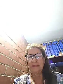 MaryeLunna online show from February 12, 2026, 12:44 pm