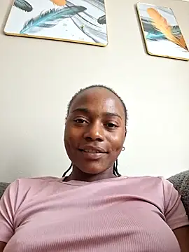 Snapshot of Unique05 chatting on November 22, 2025, 6:45 am Unique05 online show from November 22, 2025, 6:45 am