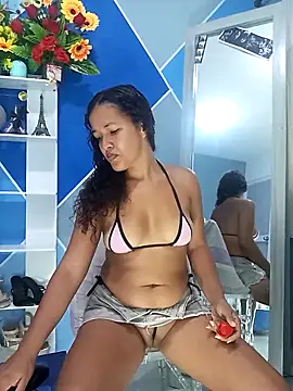 emma ucros online show from December 18, 2025, 10:16 pm