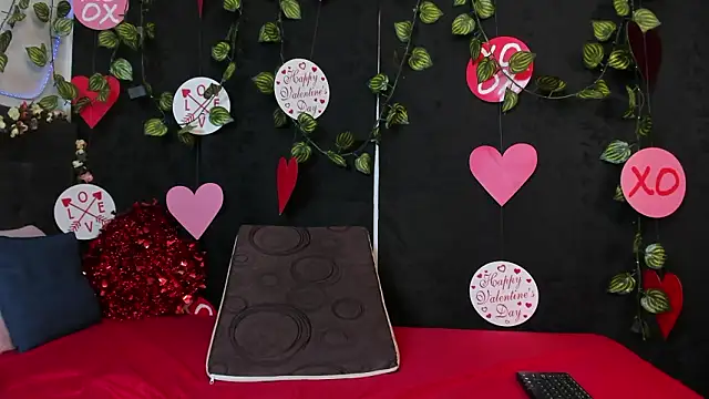 Delilah 85 online show from February 13, 2026, 10:17 pm