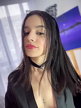 Sofi Leal online show from April 16, 2026, 2:18 pm