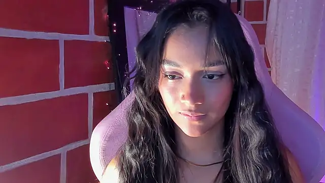 MelanyOconner online show from February 27, 2026, 3:34 pm