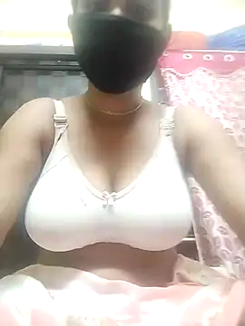 Snapshot of Devi-with-Ram chatting on September 24, 2025, 6:50 am Devi-with-Ram online show from September 24, 2025, 6:50 am