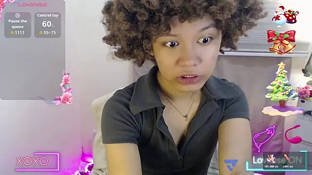 9INCHESHARDCOCK online show from December 4, 2025, 6:12 am