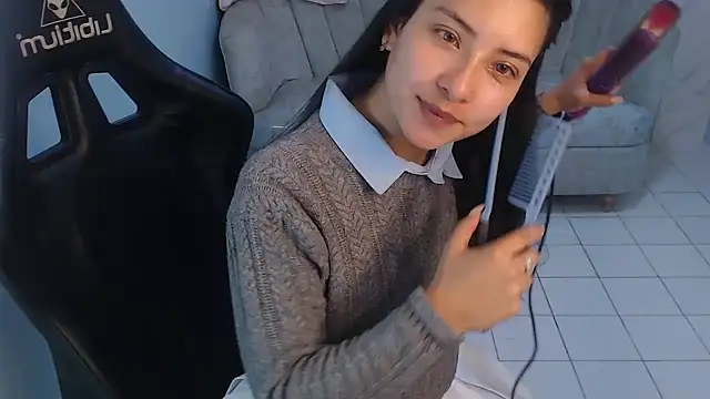 victoria hernandez t  online show from April 2, 2026, 1:09 pm