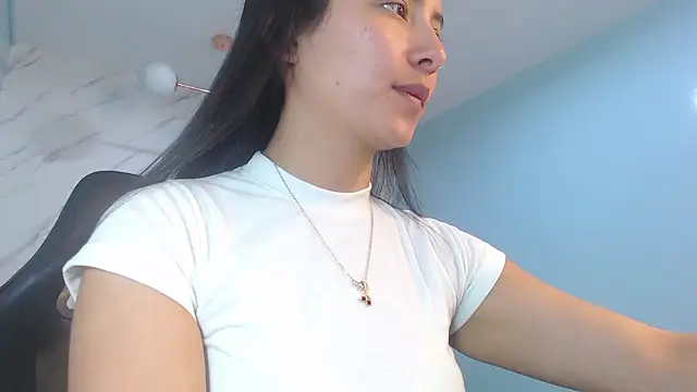 victoria hernandez t  online show from May 27, 2026, 1:19 pm