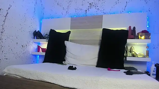 Snapshot of JaddeWalker chatting on March 18, 2026, 11:24 am JaddeWalker online show from March 18, 2026, 11:24 am