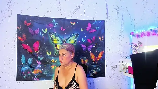 Snapshot of JaddeWalker chatting on April 16, 2026, 11:22 am JaddeWalker online show from April 16, 2026, 11:22 am