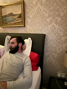 Michel huge online show from November 9, 2025, 8:51 pm