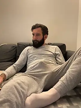 Michel huge online show from November 14, 2025, 7:07 am