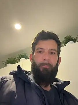 Snapshot of Michel_huge chatting on May 11, 2026, 5:13 am Michel huge online show from May 11, 2026, 5:13 am