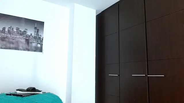 AntonyDAngelo25 online show from September 26, 2025, 2:04 am