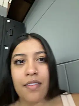 Snapshot of Camila_Bustamante chatting on October 25, 2025, 3:29 pm Camila Bustamante online show from October 25, 2025, 3:29 pm