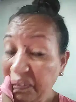 Snapshot of marinita13 chatting on October 11, 2025, 2:15 pm marinita13 online show from October 11, 2025, 2:15 pm