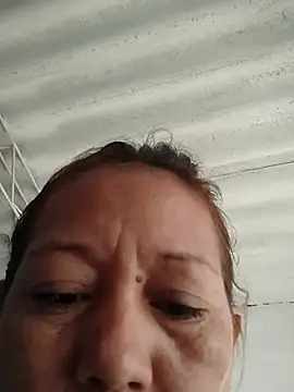 Snapshot of marinita13 chatting on January 17, 2026, 12:21 pm marinita13 online show from January 17, 2026, 12:21 pm