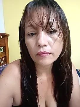 Snapshot of marinita13 chatting on February 18, 2026, 12:50 am marinita13 online show from February 18, 2026, 12:50 am