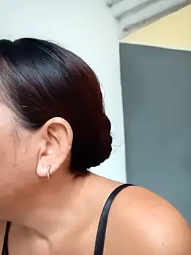 Snapshot of marinita13 chatting on February 21, 2026, 2:07 pm marinita13 online show from February 21, 2026, 2:07 pm