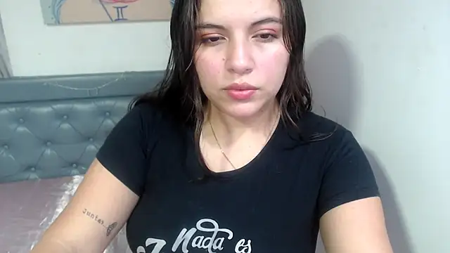 sarah aguilar online show from October 18, 2025, 6:08 pm