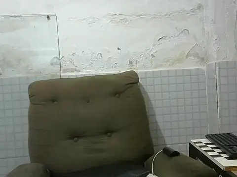 morenomascarado17 online show from October 13, 2025, 12:21 am