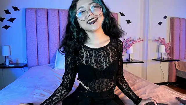 Snapshot of TerumiKitty chatting on November 17, 2025, 8:36 pm TerumiKitty online show from November 17, 2025, 8:36 pm