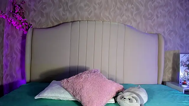 Snapshot of TerumiKitty chatting on February 23, 2026, 9:01 pm TerumiKitty online show from February 23, 2026, 9:01 pm