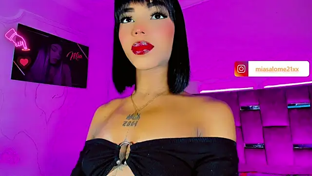 LADY-HOT-SEXY- online show from December 18, 2025, 3:01 am