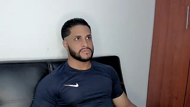 Pier Simons online show from October 26, 2025, 9:48 am