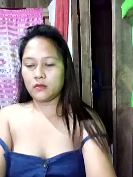 pretty me092121 online show from February 25, 2026, 5:44 pm