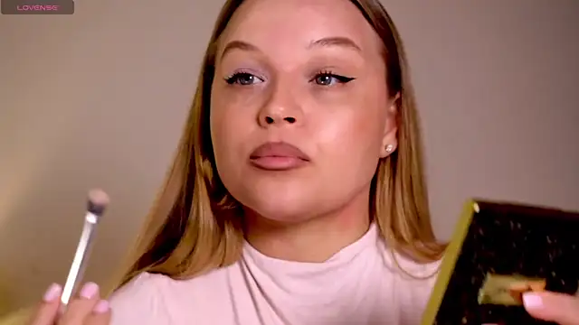 Snapshot of Irene_sooth chatting on February 24, 2026, 3:32 pm Irene sooth online show from February 24, 2026, 3:32 pm