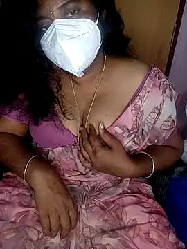 Jessi 25 online show from November 3, 2025, 10:16 am