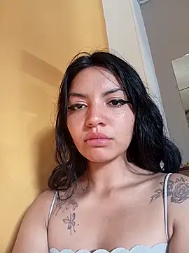 Amara Cendella online show from September 13, 2025, 9:47 pm