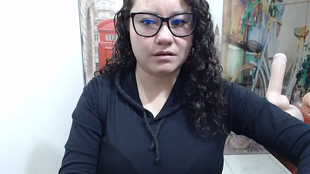 Snapshot of greeneyes_nurse chatting on October 27, 2025, 6:56 pm greeneyes nurse online show from October 27, 2025, 6:56 pm